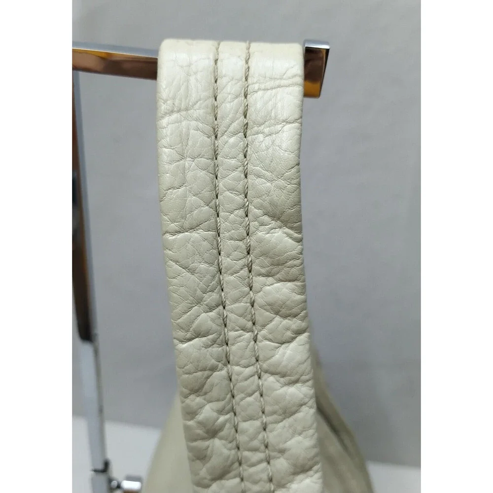 Marc By Marc Jacobs Off-White Leather Turnlock Pockets Zipper Hobo Shoulder Bag